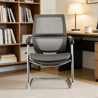 Chaise de bureau ergonomique en maille avec système de levage, accoudoirs en PU réglables en hauteur et système lombaire dynamique actif pour le travail