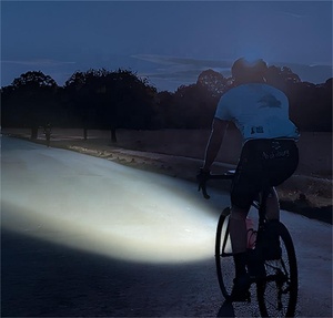 Nouvelles lumières de vélo LED sans fil télécommandées, avec affichage numérique et batterie rechargeable, pour la conduite nocturne en VTT - Product Image 2