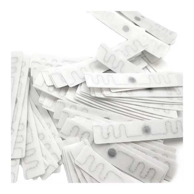 Customized 860-960MHz Washable UHF RFID Tags Mini 1K Chip EM4305 for Membership & Business Cards Mini Laundry Labels