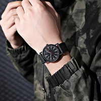 Montre de sport militaire lumineuse pour hommes, résistante aux chocs, bracelet en Nylon Simple, montre-bracelet militaire à Quartz pour hommes