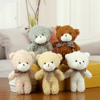 En gros, Mini ours en peluche avec nœud papillon à carreaux, breloque de sac, cadeau de mariage et de fête