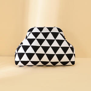 <b>Large</b> Capacity Portable Striped PU <b>Makeup</b> <b>Bag</b> Custom Logo Waterproof Durable Cosmetic Storage for Women Girls - Product Image 5