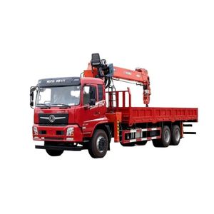 Grúa Montada en Camión Dongfeng D3V con Pluma Recta Shimei de 12T, Robusta y Duradera para Elevación en Terminales de Carga e Ingeniería - Product Image 1