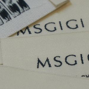 ملصق منسوج مخصص بشعار العلامة التجارية للملابس مستطيل الشكل من القطن بدون حواف مقطوعة للملابس والحقائب والأحذية - Product Image 2