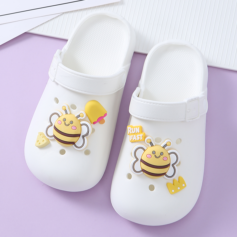 New Hot Selling Lovely Bee 2D DIY PVC Rubber Silicone Shoe Decoration PVC Children's Clogs Decorative Accessories Accessories