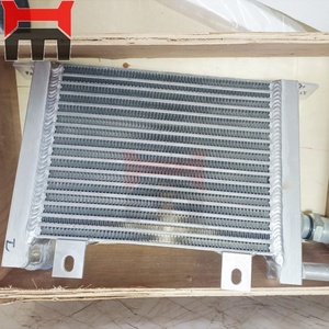 ขายดี PC27MR-2 PC30MR-2 PC35MR-2  หม้อน้ำไฮดรอลิกสำหรับรถขุด  22L-03-21121 22L-03-21122 - Product Image 1