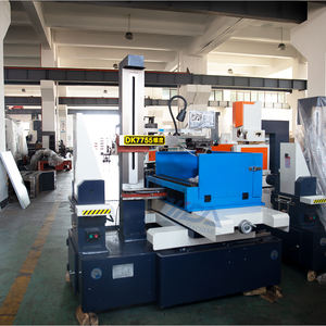 آلات قطع الأسلاك EDM عالية الكفاءة باستخدام الحاسب الآلي عالية الجودة ماركة DK7755 DK7755F بالقطع ماكينات قطع الأسلاك EDM تفتق كبيرة - Product Image 2