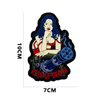 Badge 3D Anime Girl, Patch Personnalisé en PVC Souple, Fille Mignonne avec Dos Auto-agrippant pour Sacs d'Extérieur