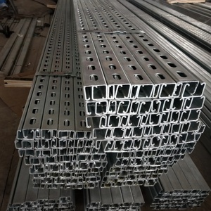 Nhà sản xuất chuyên nghiệp mạ kẽm strut kênh/<span class=keywords><strong>C</strong></span> kênh/unistrut <span class=keywords><strong>C</strong></span> kênh <span class=keywords><strong>c</strong></span>áp thép khay - Product Image 3