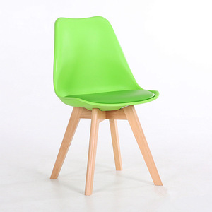 Chaise de salle à manger contemporaine en plastique PP au design tulipe, style scandinave classique moderne pour restaurant, confortable en PU. - Product Image 2