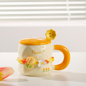 Regalo de Regreso a Clases para Niñas - Taza de Cerámica con Diseño de Tulipán, Tapa con Cuchara, Diseño de Lujo, Color Personalizable, Capacidad Ecológica - Product Image 5
