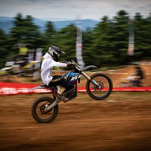 TEMPO Avançado 72V 60AH Elétrica Dirt Bike Elétrica Enduro Motocicleta com Motor Poderoso e Qualidade Confiável
