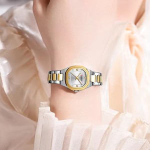 นาฬิกาข้อมือควอตซ์ผู้หญิงลายการ์ตูน 9104 สายสแตนเลส ประดับเพชร เข็มเรืองแสง แฟชั่น กันน้ำ - Product Image 3