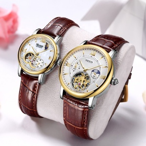 Reloj <span class=keywords><strong>de</strong></span> Lujo Automático Mecánico para Pareja, Esfera Luminosa con Diseño <span class=keywords><strong>de</strong></span> Esqueleto, Correa <span class=keywords><strong>de</strong></span> Cuero Genuino, Resistente al Agua, Set <span class=keywords><strong>de</strong></span> Regalo para Él y Ella - Product Image 3