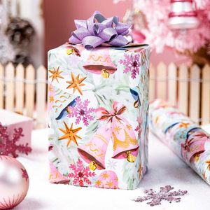 Papier d'emballage de Noël rose, design réversible à clochettes, 17 po x 32,8 pi, pour cadeaux, artisanat, fêtes, recyclable - Product Image 2