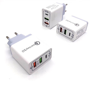 Porta Type-C3 PD tipo <span class=keywords><strong>C</strong></span> USB <span class=keywords><strong>C</strong></span> caricatore adattatore da viaggio + 18W Smart QC 3.0 USB ricarica rapida QC3.0 per <span class=keywords><strong>iPhone</strong></span> samsung Galaxy - Product Image 4