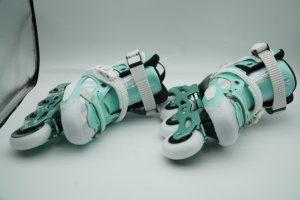 Giày trượt patin tốc độ cao bán chạy tại nhà máy, dành cho mùa đông, đường phố, trượt tự do, người lớn, trượt slalom - Product Image 4