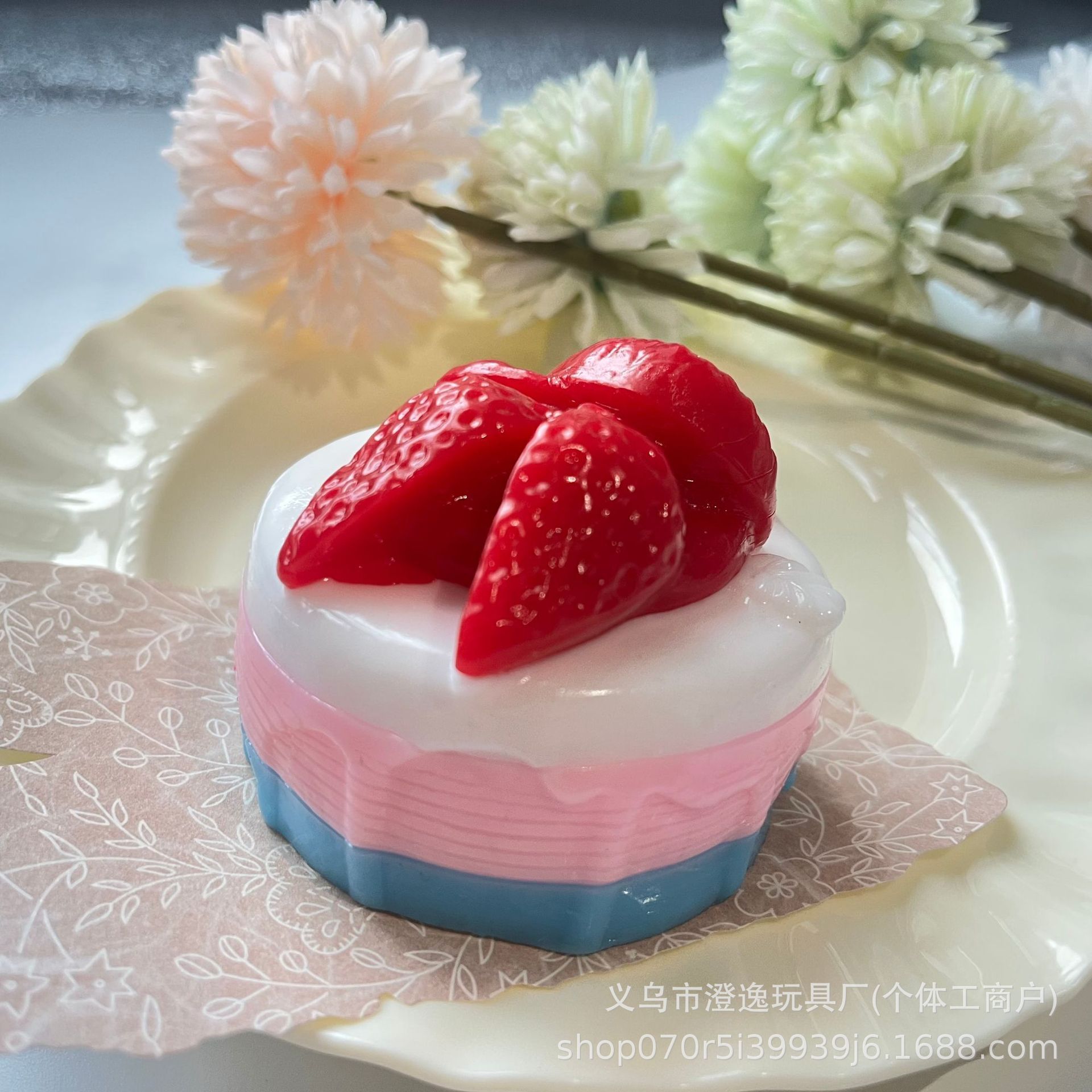 เค้กสตรอว์เบอร์รี[แซนวิชบลูเบอร์รี]