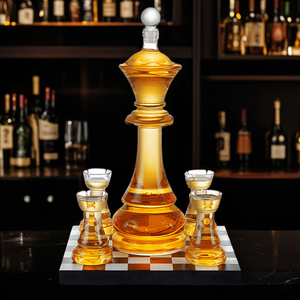 Vente en gros 680ML Jeu d'échecs <span class=keywords><strong>Carafe</strong></span> à <span class=keywords><strong>whisky</strong></span> <span class=keywords><strong>Carafe</strong></span> élégante en verre Bouteille d'alcool Distributeur de vodka Papa Hommes Cadeau d'affaires - Product Image 4