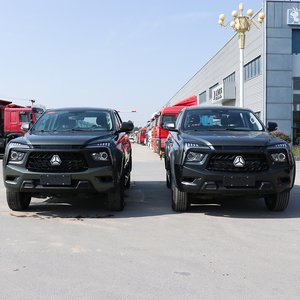 รถกระบะดีเซล SINOTRUK HOWO ขับเคลื่อน 4 ล้อ สำหรับงานขนส่งและไซต์งาน - Product Image 1