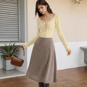 Maglione da donna 2026 in <span class=keywords><strong>maglia</strong></span> a maniche lunghe, tinta unita, slim fit, con inserti in pizzo patchwork stile western - Product Image 3
