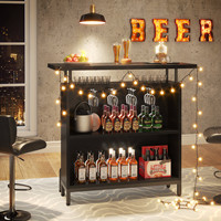 Table de bar moderne en panneaux de bois avec armoire à liqueurs, éclairage LED et porte-verres pour bar à domicile et salon