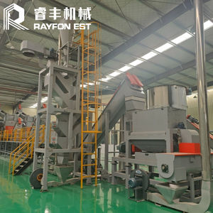 Botella de bebidas para mascotas, polímeros de plástico, trituración, secado, clasificación, desetiquetado, deshidratación, separación, reciclaje, lavado, molienda, línea de molino - Product Image 5