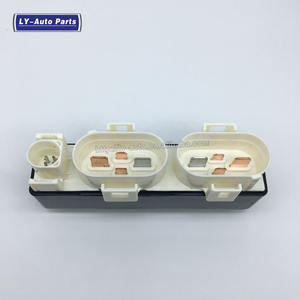 Régulateur de relais de commutateur de commande de ventilateur de ventilateur de remplacement pour VW pour <span class=keywords><strong>Volkswagen</strong></span> pour <span class=keywords><strong>Sharan</strong></span> OEM 701919506A - Product Image 4