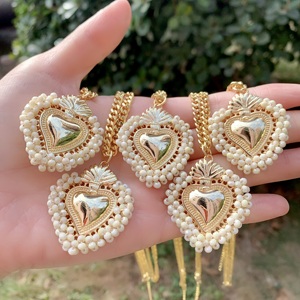 Collar de corazón con cuentas Beige de 18K sólido, Collar chapado en oro de 18 quilates, joyería bonita, collar de lujo <span class=keywords><strong>para</strong></span> mujer a la moda - Product Image 3