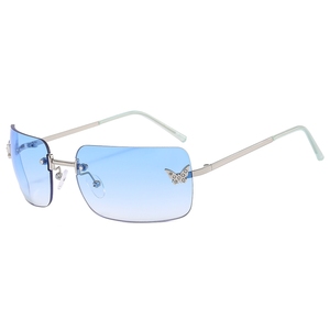 Gafas de Sol de Moda Y2K Estilo Spicy Girl, Montura Metálica sin Marco, Lentes Ópticas UV400, Montura de PC, Estilo Colorido, Unisex, Venta al Por Mayor - Product Image 6