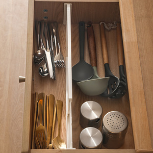 Organisateur de tiroir extensible blanc 27-45 cm, séparateur de rangement extensible pour l'organisation des couverts de cuisine - Product Image 4