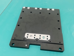 Placa final para Módulo de paquete de batería de litio, batería de aluminio Industrial automotriz, Placa final de refrigeración por agua, soldadura por agitación por fricción - Product Image 6