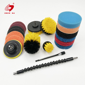 19 brosses de nettoyage en <span class=keywords><strong>plastique</strong></span> avec manche en acier, options multi-tailles <span class=keywords><strong>pour</strong></span> usage automobile, écologiques - Product Image 1