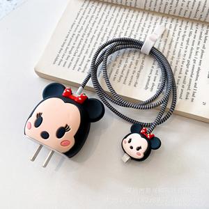 <span class=keywords><strong>2</strong></span> in 1 4 in 1 für Iphone 18w 20w Aufladen 3d Cute Cartoon Silikon Kabels chutz Kopf Fall Abdeckung Ladegerät Kabels chutz - Product Image 3