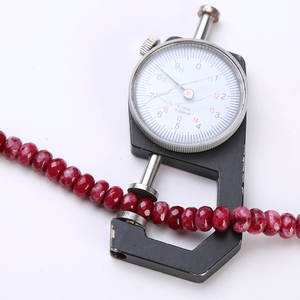 Cuentas de Piedras Preciosas de Piedra Lunar Arcoíris en Venta, 2384 Variedades con Cortes Trillón, Esmeralda Radiante y Hexagonal - Product Image 2