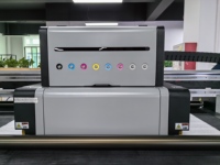 Impresora UV híbrida 1800mm Tamaño grande 2440DPI Impresión de alta resolución Plotter de impresión de material de rollo y hoja