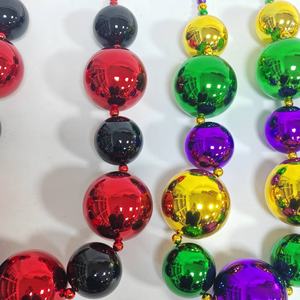 カーニバルやその他のパーティーデコレーション用のカスタマイズ可能な色のジャンボマルディグラビーズネックレス - Product Image 2