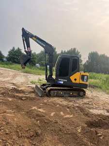 Excavadora Hidráulica Usada Volvo EC55D de 5.5 Toneladas con Motor, Cilindros HAWE, Bomba MOOG y Cucharón de Excavación - Product Image 3