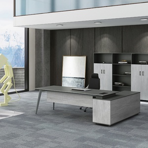 Dernier mobilier de bureau de luxe : Bureau de direction en forme de I, design simple pour cadre supérieur - Product Image 1