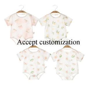 Vente en gros de barboteuses personnalisées pour bébés, vêtements d'été à manches courtes pour bébés, vêtements en coton imprimé naturel pour garçons et filles, vêtements pour bébés - Product Image 2