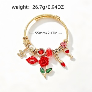 Bracciale Fanhua Jewelry Tiktok di tendenza, impermeabile, in acciaio inossidabile placcato oro, a forma di rossetto e rosa. - Product Image 5