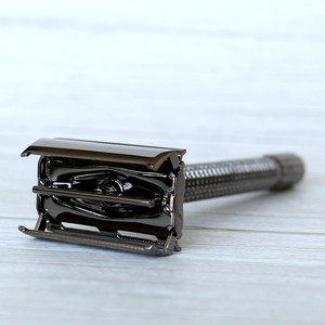 Maquinilla de afeitar de metal, mango largo, doble filo, una hoja, ajustable, de seguridad, mariposa - Product Image 4