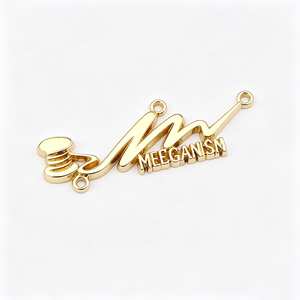Étiquettes personnalisées en métal faites à la main pour vêtements et accessoires - Product Image 4