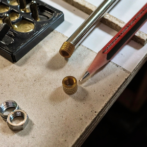 Tùy chỉnh Knurled Threaded Brass chèn Nut <span class=keywords><strong>CNC</strong></span> gia công từ dây thép không gỉ EDM loại - Product Image 2