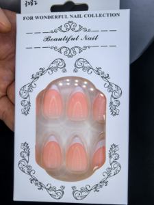 12 Uñas Postizas Acrílicas de Diseño Francés Minimalista, Longitud Media, Frescas y Elegantes, Forma de Almendra, Cobertura Media - Product Image 3