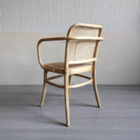 Chaise de salle à manger en bois JP Prague chaises de mariage modernes pour événements de fête chaise nordique en rotin en bois massif