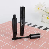 Emballage cosmétique haut de gamme en plastique scellé et personnalisable avec pinceau pour logo de marque, idéal pour mascara et maquillage