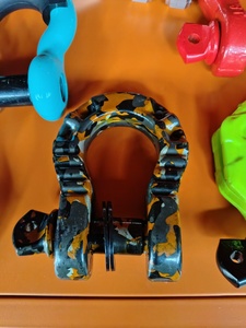 Manille de remorquage à anneau en D 8T, maillon d'accouplement WLL 8 tonnes, manille de type arche forgée, accessoires de remorquage 4x4, marquage CE, rouge, noir, camouflage - Product Image 3