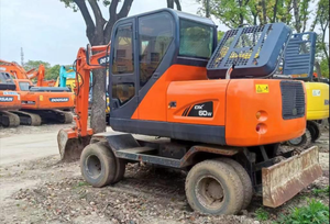 Mini pelles sur roues Doosan Dx60W-9c de 6 tonnes - Product Image 5