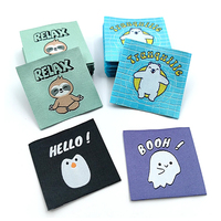 Nouvelle Arrivée Étiquettes Tissées Damassées Écologiques JC à Extrémité Carrée, avec Patch en Satin pour Col Principal, Design Tendance, Modèle Guangdong pour Vêtements